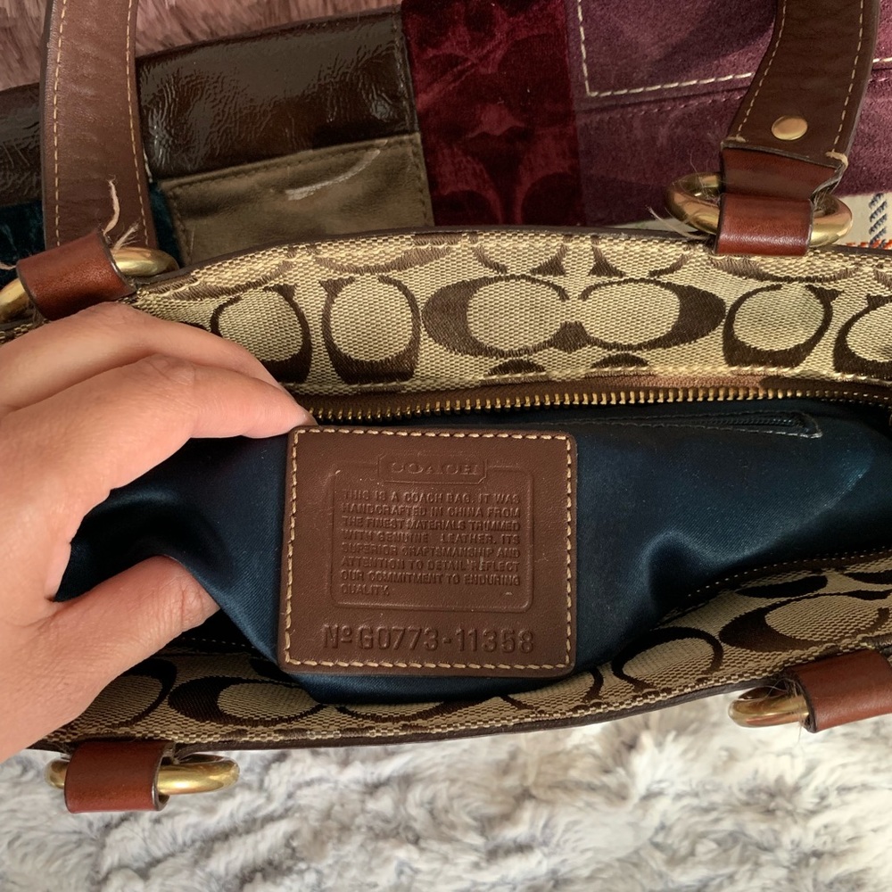 🎉HP🎉Limited Edition Coach tote - Picture 4 of 8
